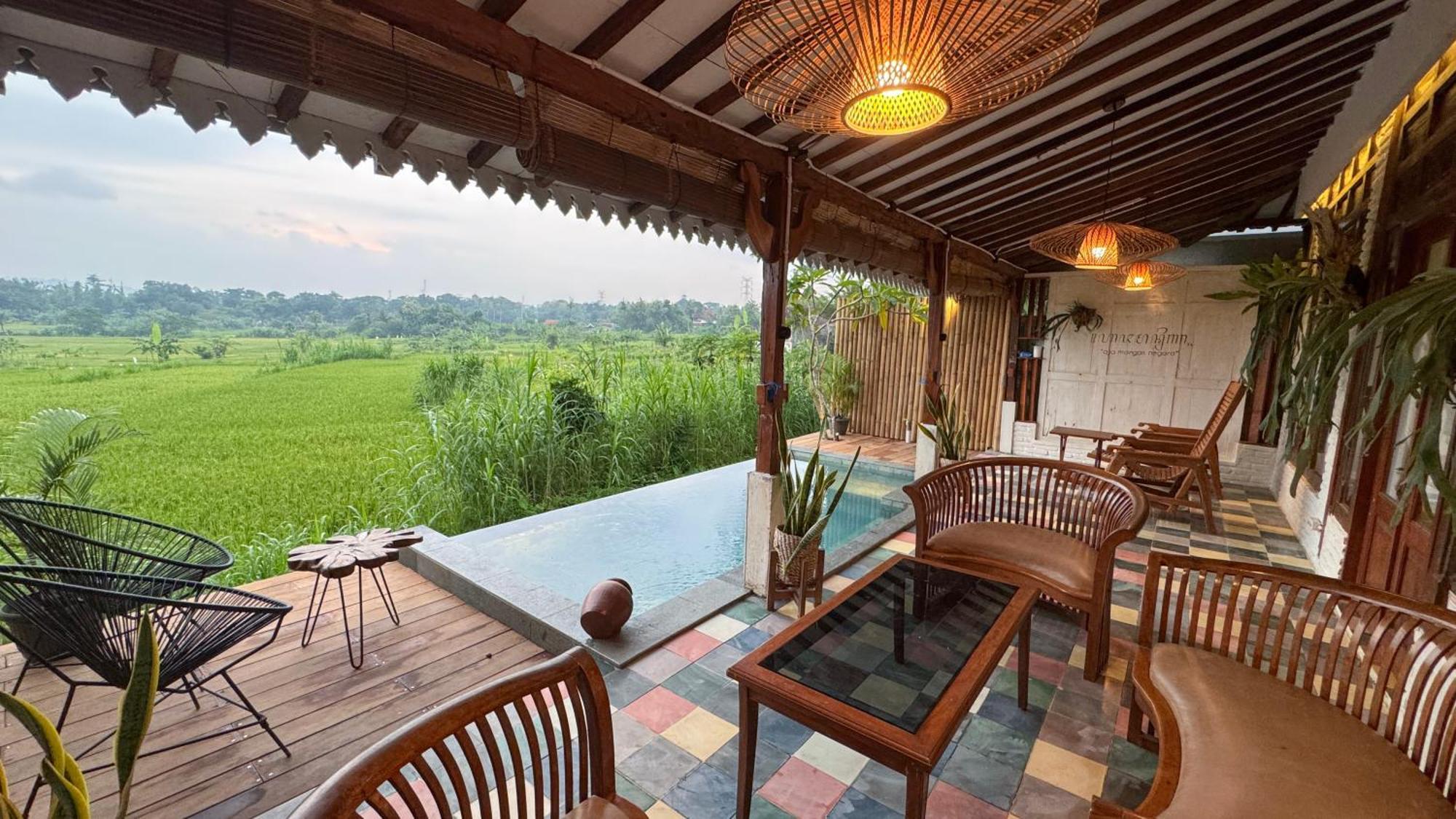 Sare - House With Panorama Rice Field View